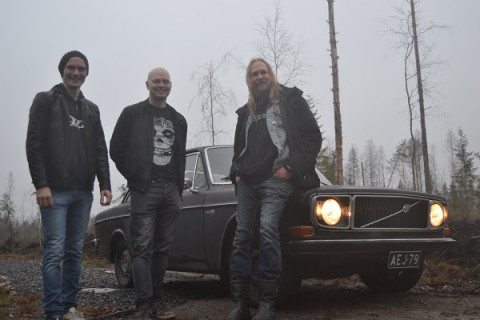 O grupo Finnish Occult Master lançou seu álbum de estreia