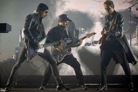 Alexandre de Orio integra turnê de 40 anos de 'Cabeça Dinossauro' com os Titãs