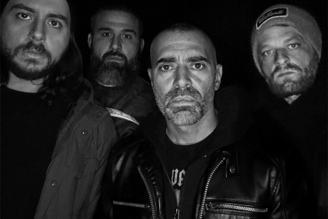 EXTINCTION AD PLACAS COM M-THEORY AUDIO – Novo single “Dead Men Running” estreia online