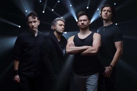 A banda berlinense de metalcore 4 Oceans lançou seu novo single, "Lies in Your Eyes".