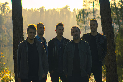 A banda francesa de rock progressivo moderno Seven Eyed Crow lança o novo álbum